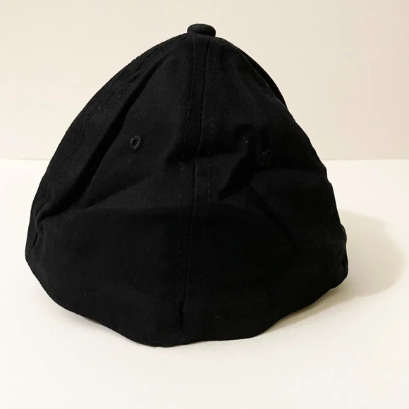 Coors  Light Stretch Fit Embroidered Cap Hat One Size Fits Most Beer - Picture 6 of 15